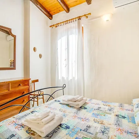Cozy Sardinian With Garden *