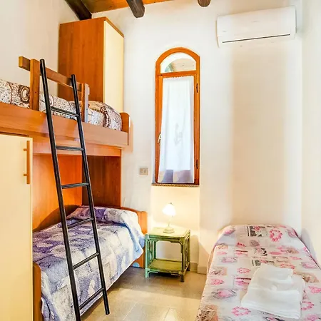 Cozy Sardinian With Garden Villa *
