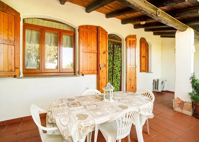 Villa Cozy Sardinian With Garden *