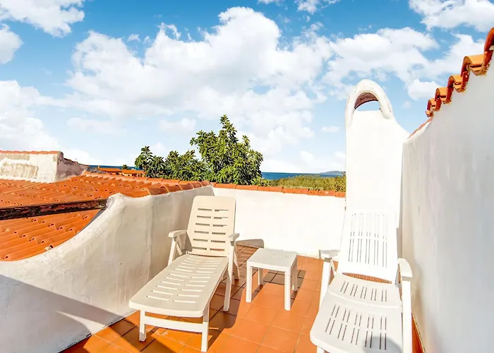 Cozy Sardinian With Garden *