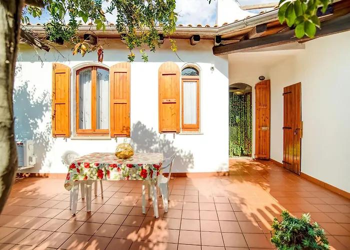 Cozy Sardinian With Garden Valledoria (Sardinia)